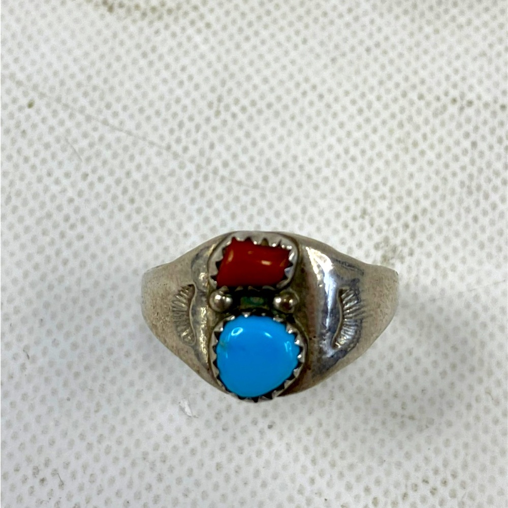 Vintage sterling silver cluster red blue stones